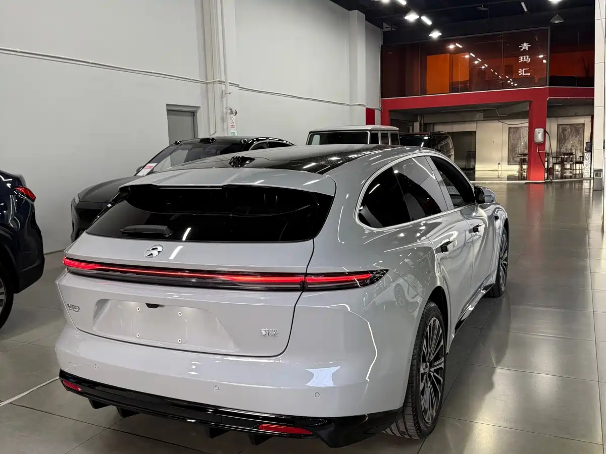 2026 NIO ET5T