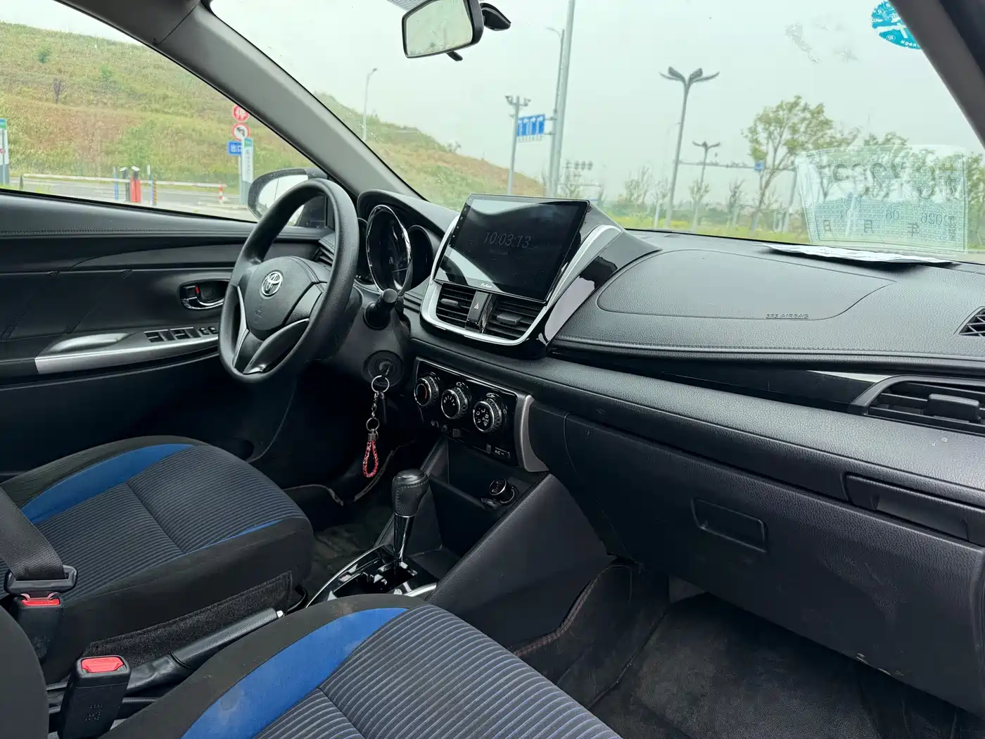 Toyota YARiS L Zhi Xuan 2016 Facelift 1.5G CVT Dynamic Edition фото 8