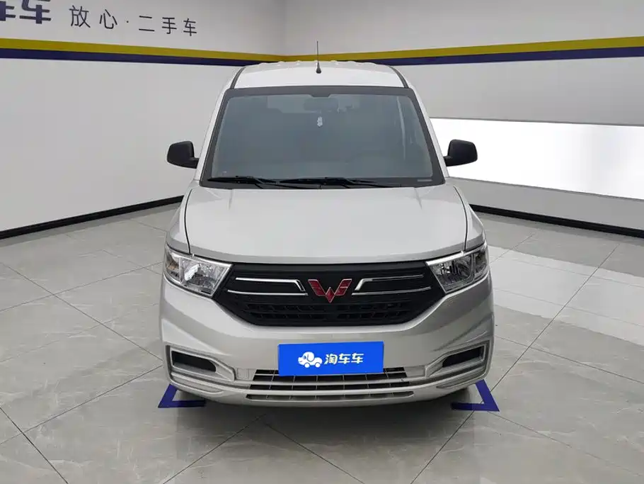 Wuling Motors Wuling Hongguang V 2025 2022 1.5L Power Take Edition Electric Power Steering LAR