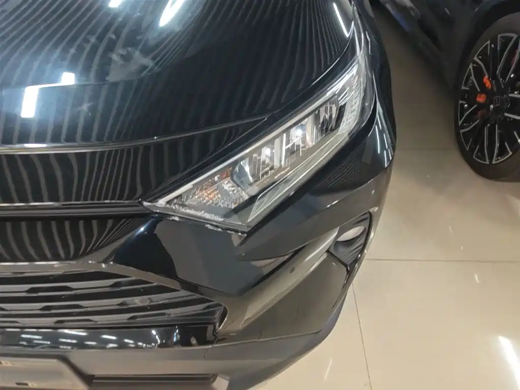 Toyota RAV4 Rongfang 2022 2.0L CVT 2WD Trend Plus Edition фото 24