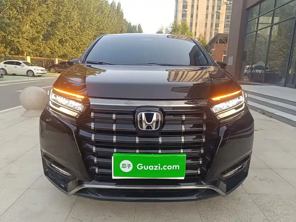 Honda Elysion 2024 2024 2.0L e:HEV Luxury Edition