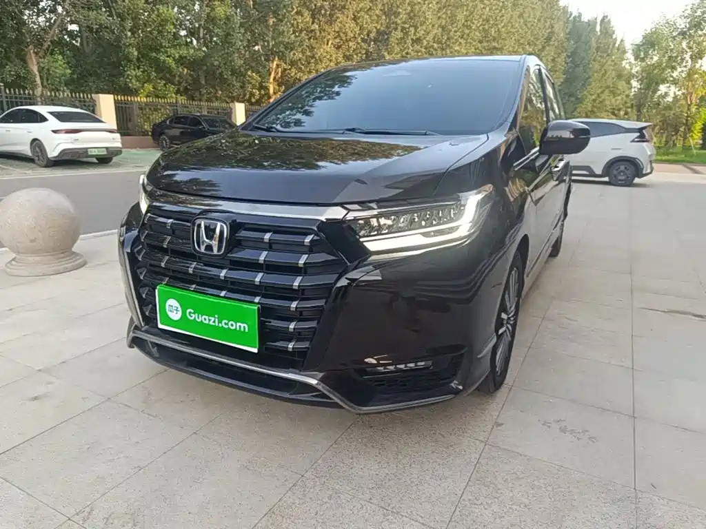 Honda Elysion 2024 2024 2.0L e:HEV Luxury Edition