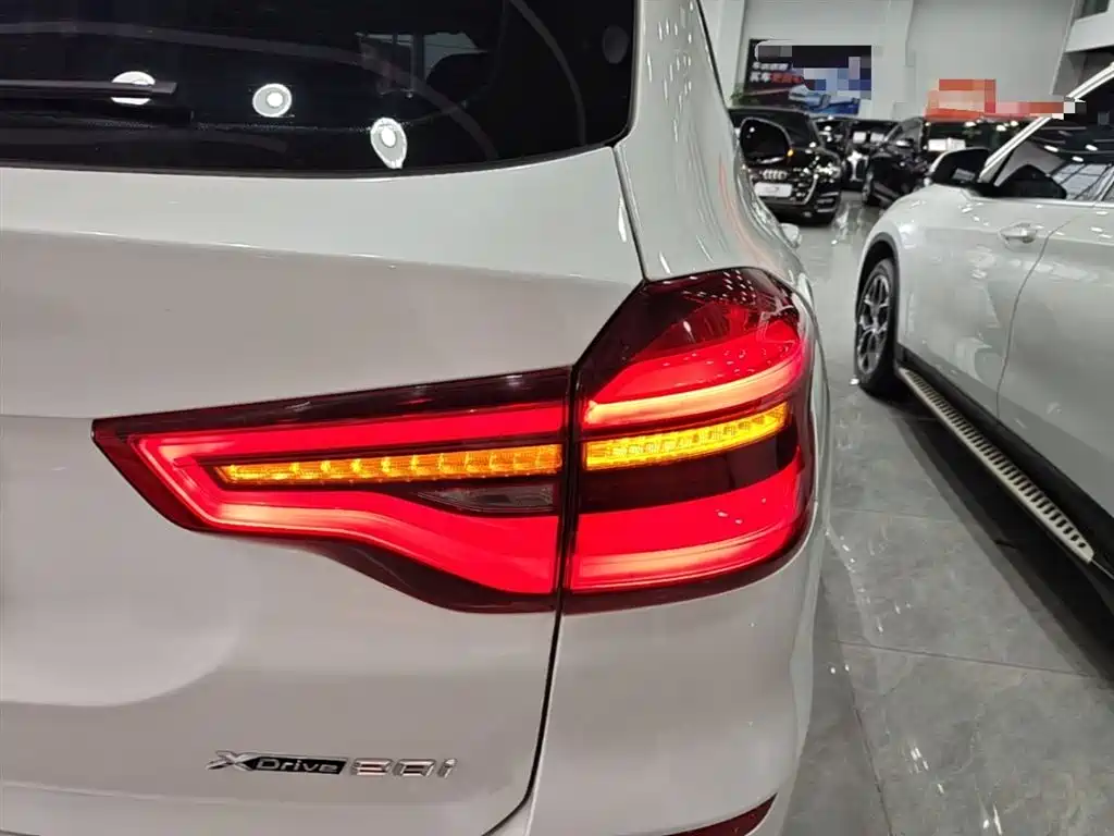 BMW X3 2018 xDrive28i Luxury Package China VI фото 8