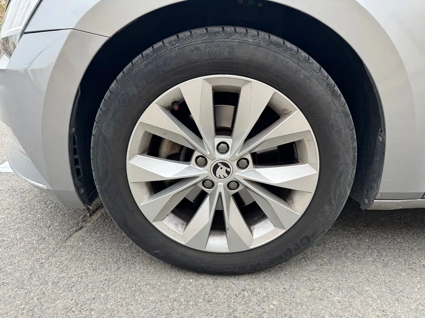 Škoda Superb 2016 TSI330 DSG Pioneer Edition фото 29