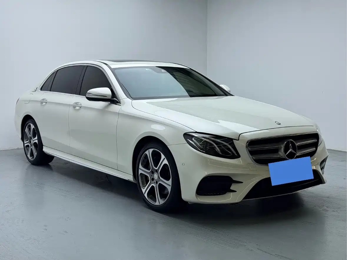 Mercedes-Benz E-Class 2016 E 300 L Sport Fashion Type фото 3