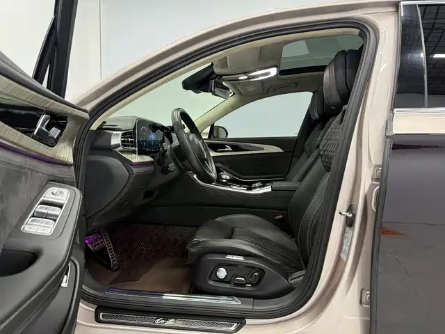Hongqi H9 2020 3.0T Smart Connect Flagship 4-Seater фото 10