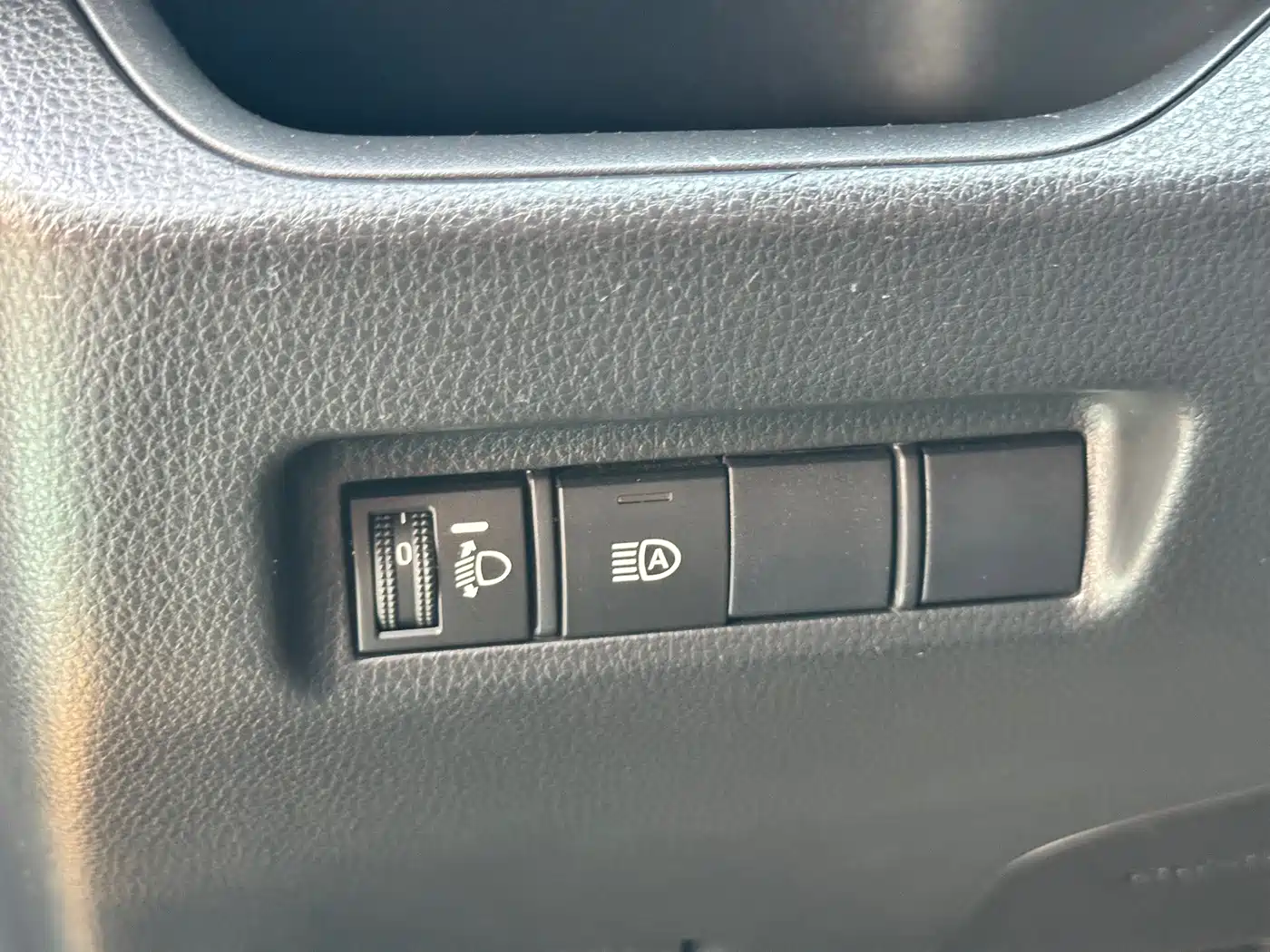 Toyota Wildlander 2020 2020 2.0L CVT 2WD Luxury Edition