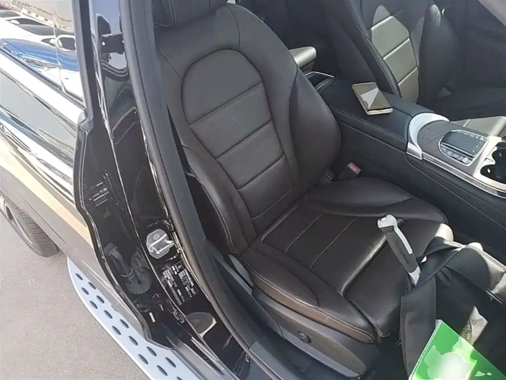 Mercedes-Benz GLC 2022 Facelift GLC 300 L 4MATIC Dynamic Collector's Edition фото 25