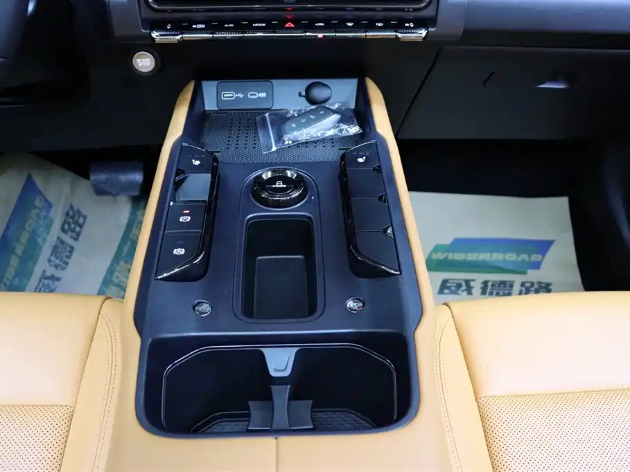 Haval Meng Long NEV 2026 Hi4 102 фото 25