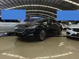 Фото 3 - Hongqi H5