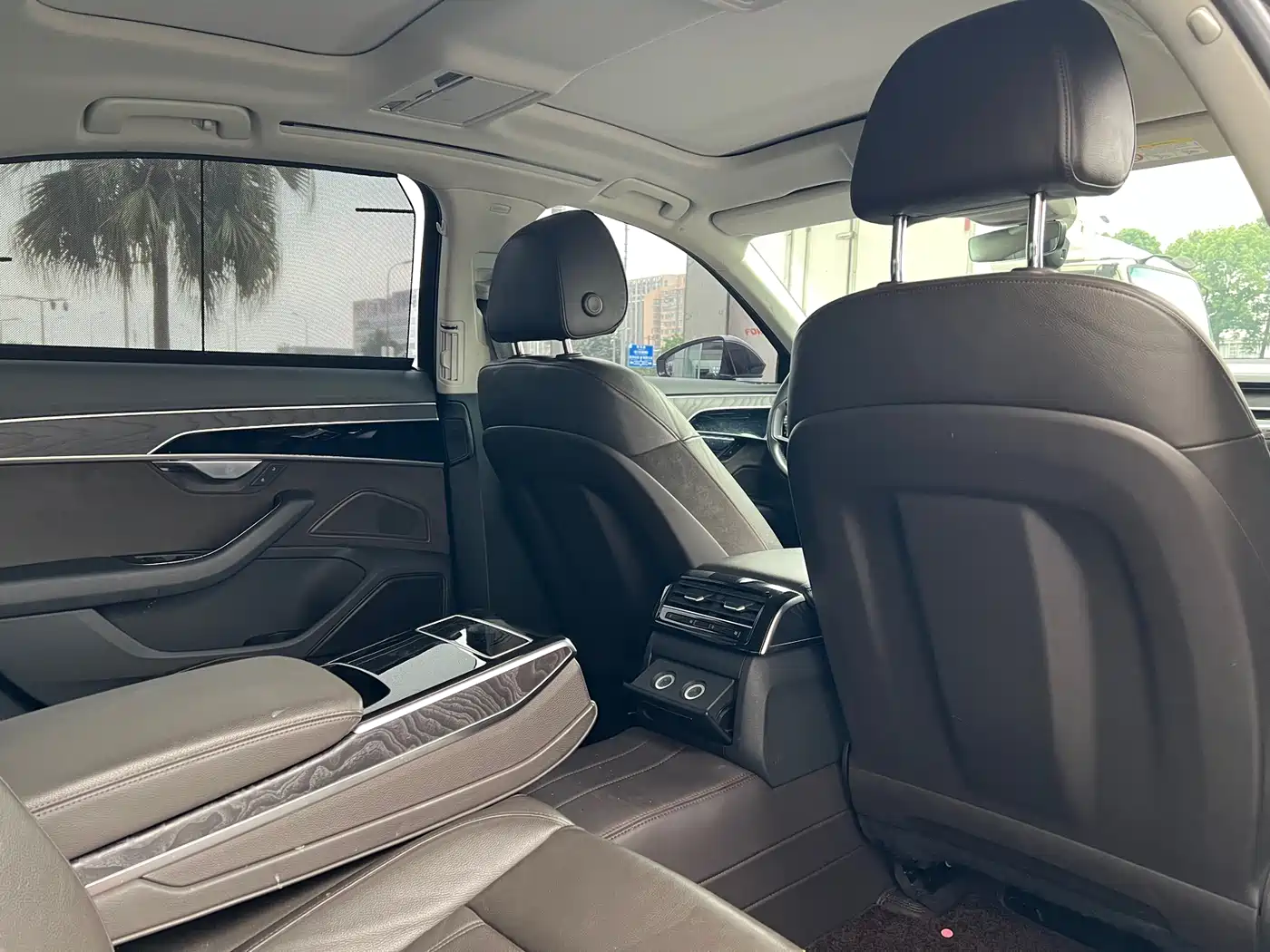 Audi A8 2018 A8L 55 TFSI quattro Launch Elite фото 10