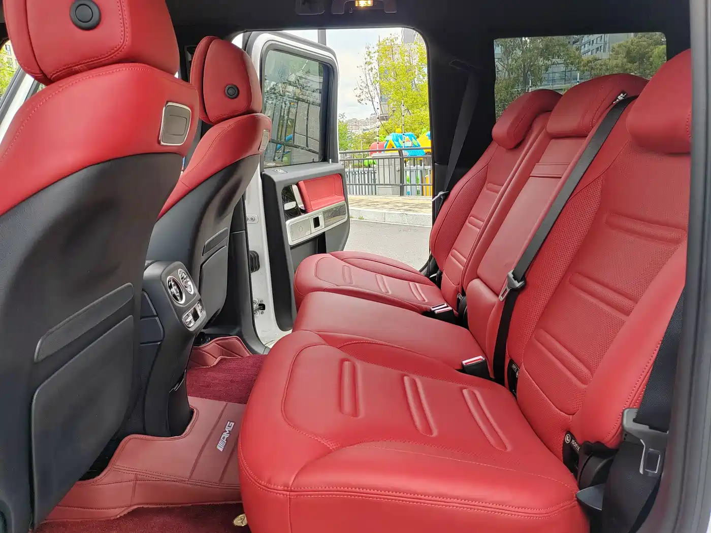 Mercedes-Benz G-Class 2023 G 500 фото 11