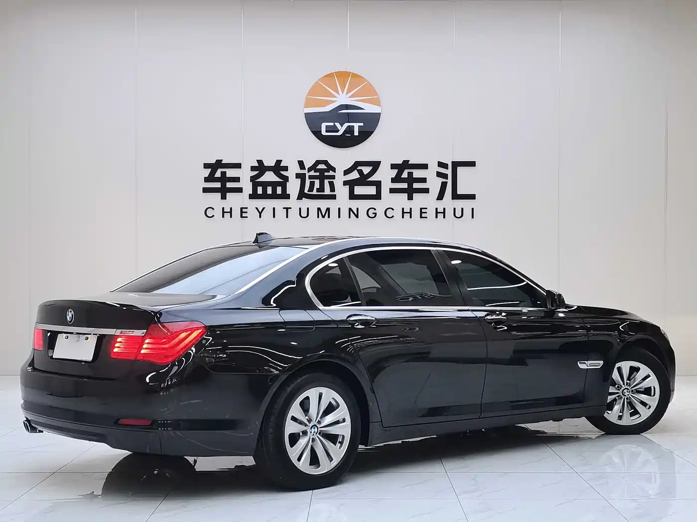 BMW 7 Series 2011 730Li Elegance фото 6