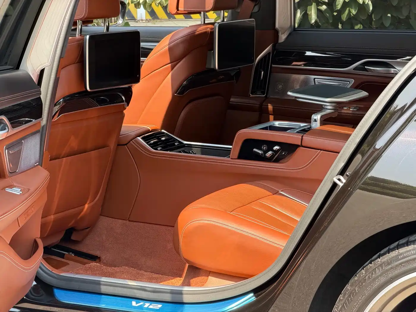 Фото 5 - BMW 7 Series