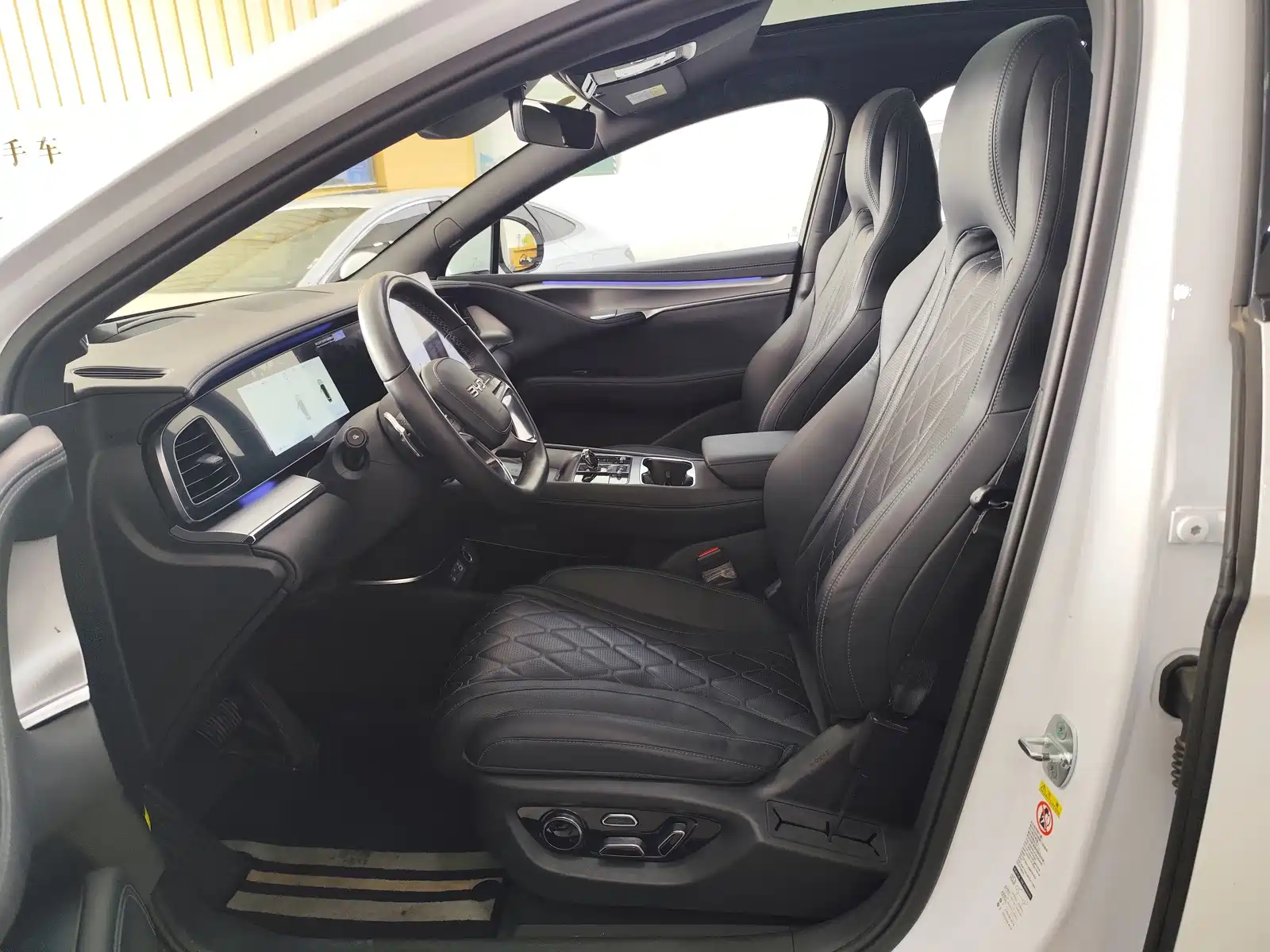 Photo 10 - BYD Sealion 07 EV