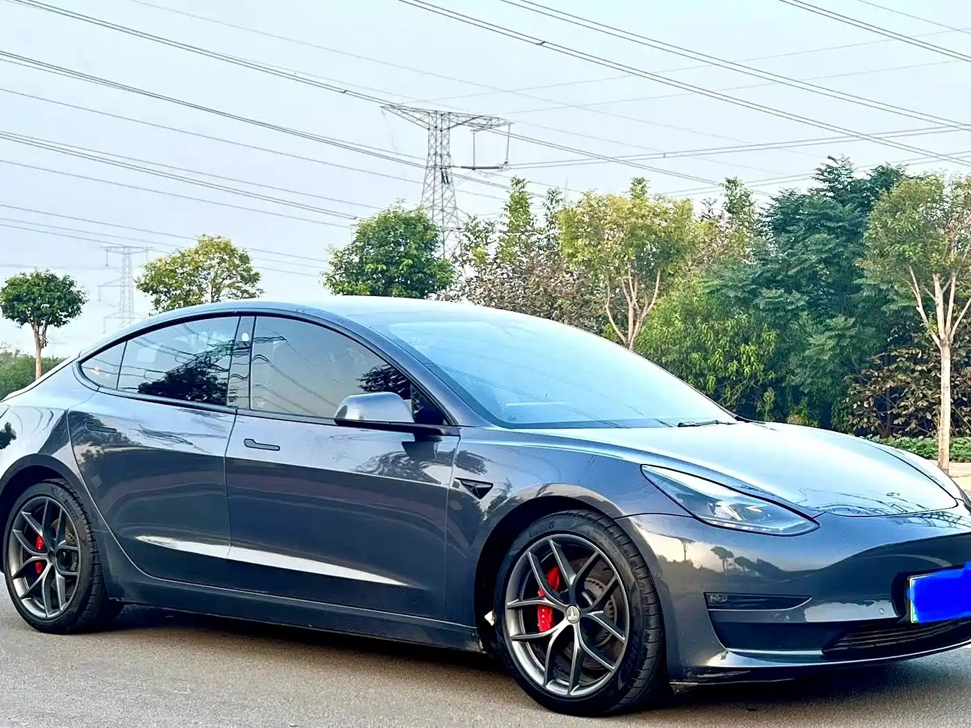 Photo 8 - Tesla Model 3