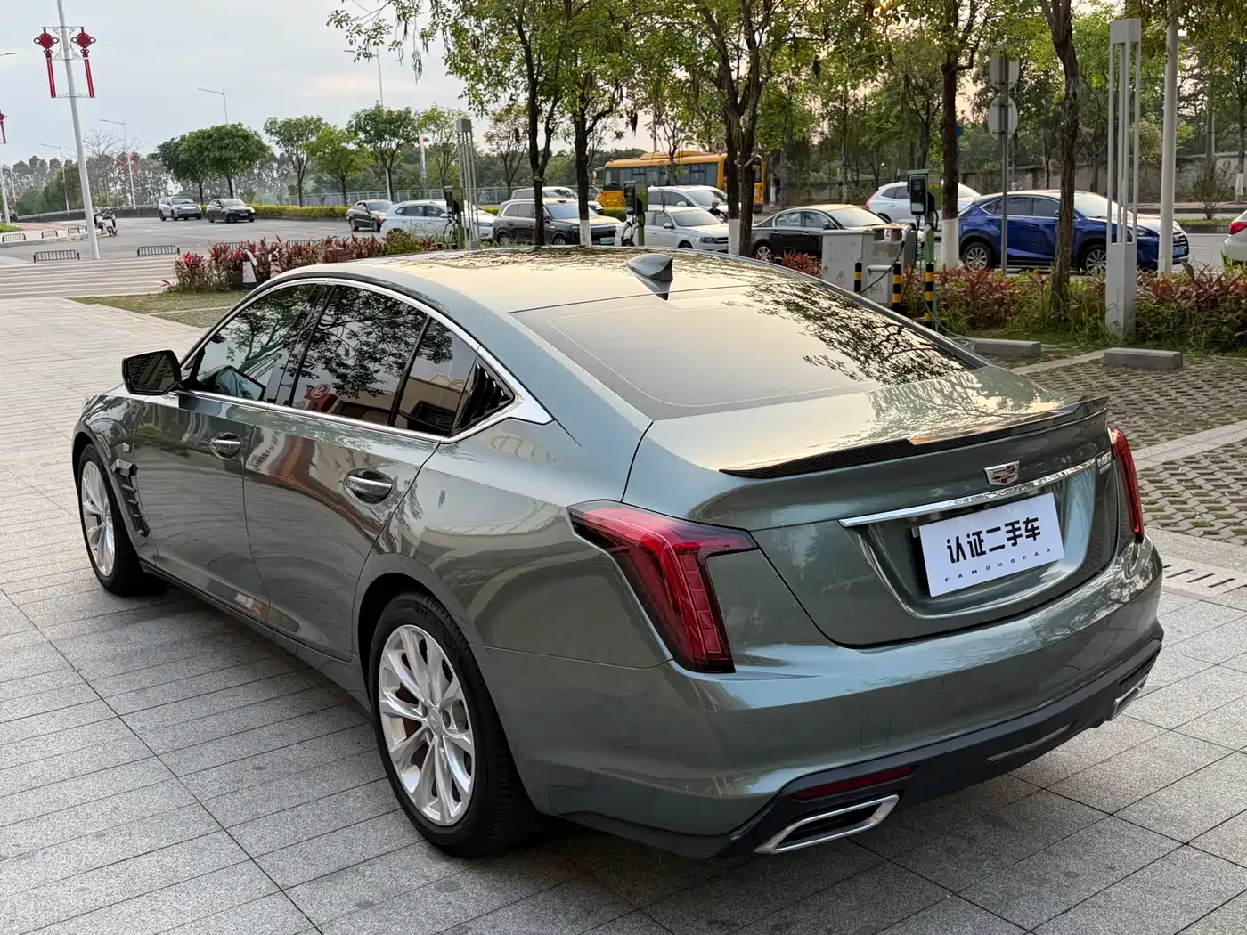 CADILLAC CT5