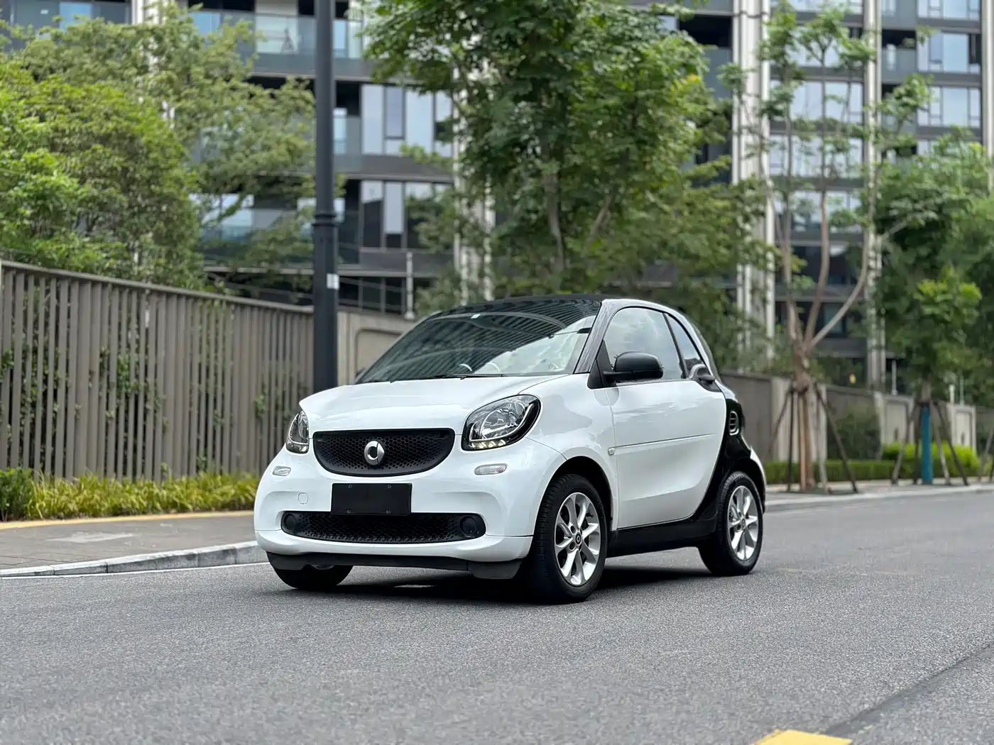smart fortwo 2019 2018 1.0L 52kW Hardtop Agile Edition China V