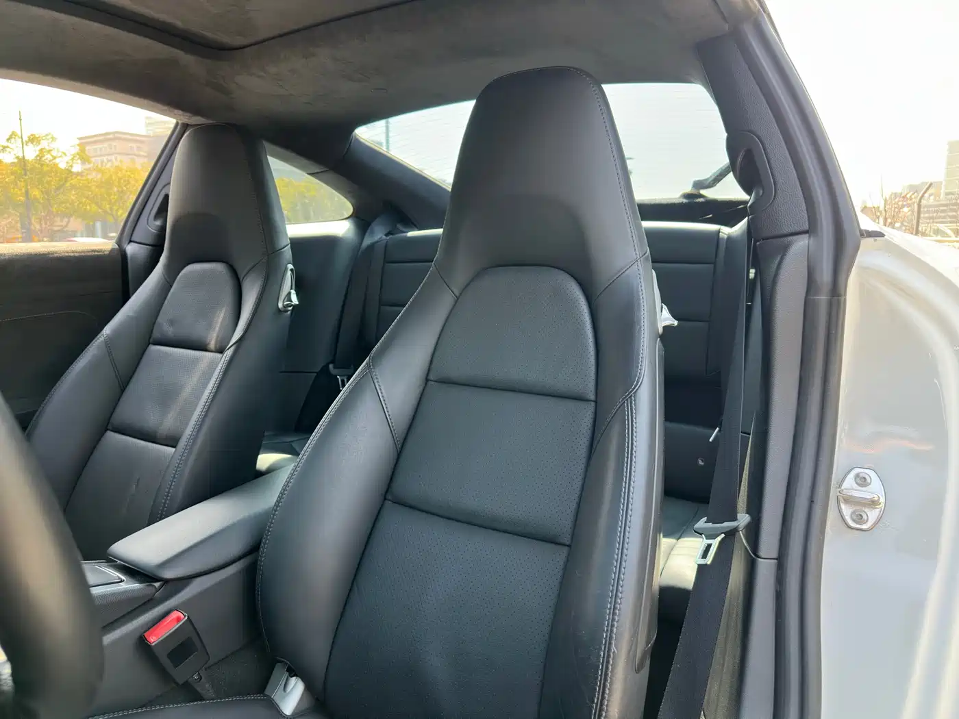 Porsche 911 2012 Carrera S 3.8L фото 26
