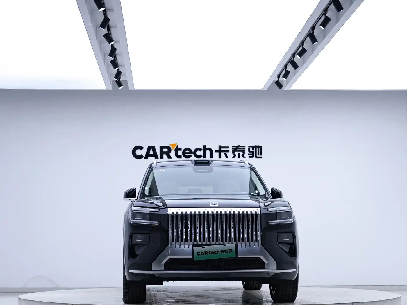 2026 ZEEKR 8X