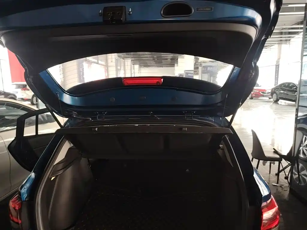 Kia KX CROSS 2019 2018 1.6L Automatic Smart Sunroof Edition