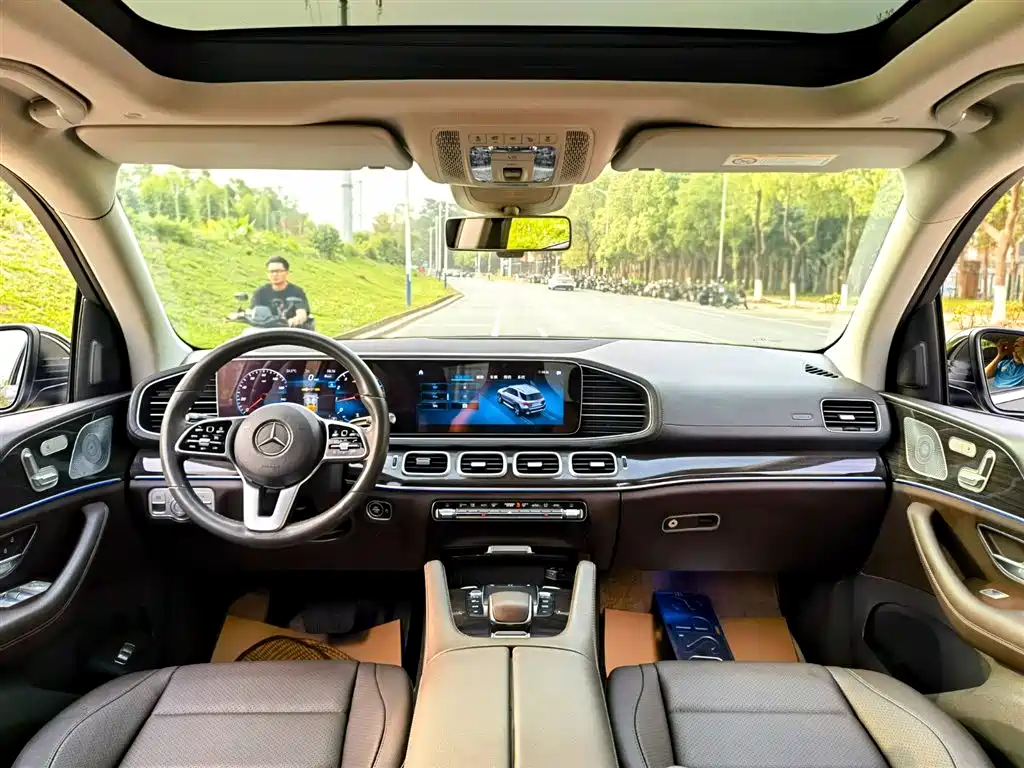 Mercedes-Benz GLE 2020 Facelift GLE 350 4MATIC Fashion фото 8