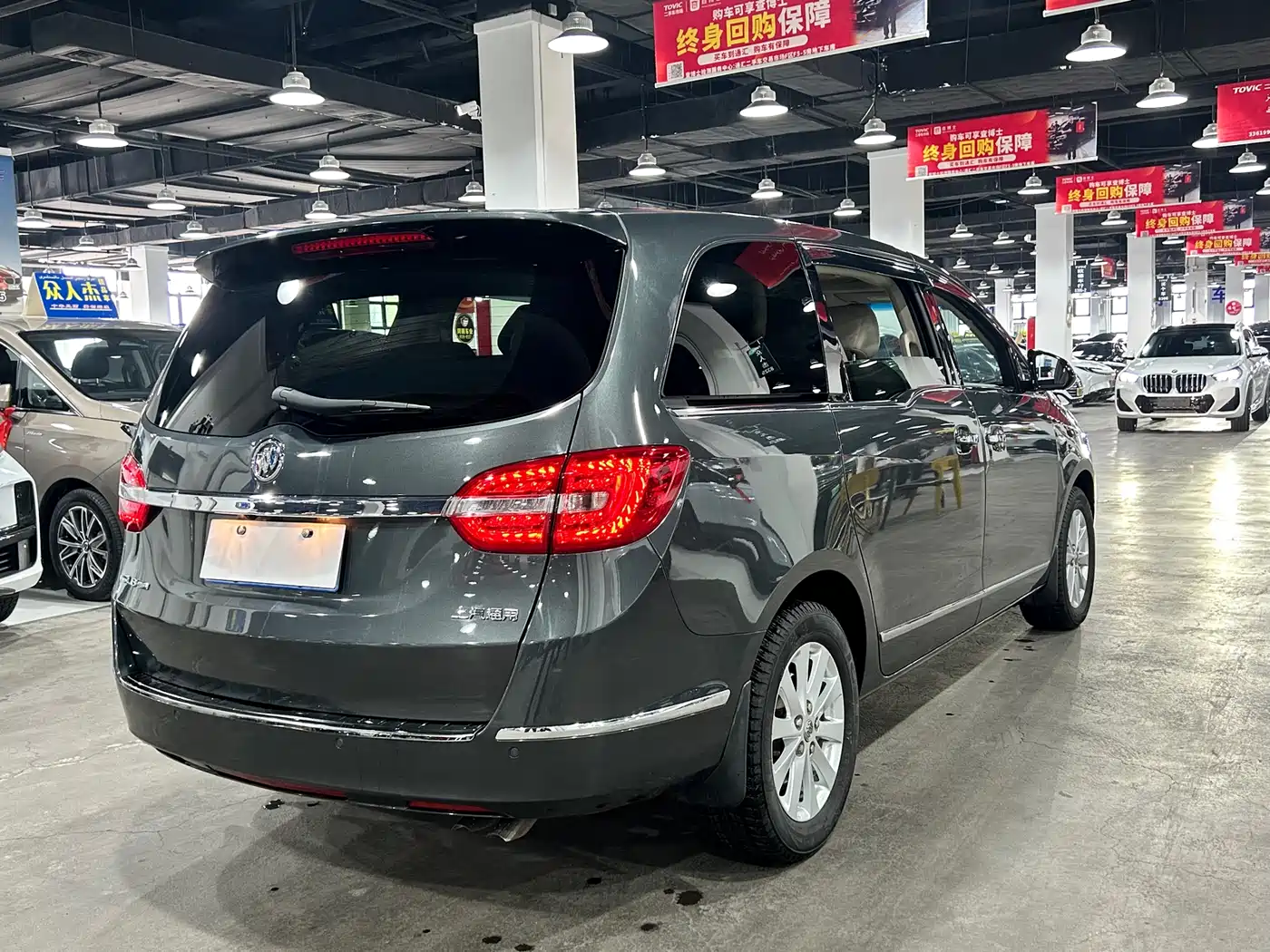 Buick GL8 2018 28T Luxury Model China VI фото 6