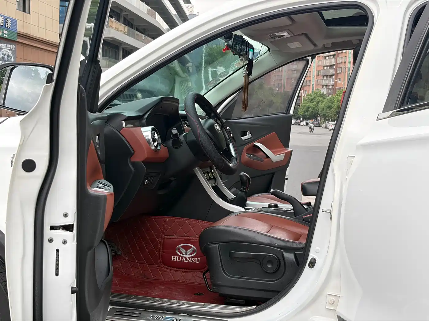 BAIC Huansu S3 2017 2016 S3L 1.5L Manual Premium