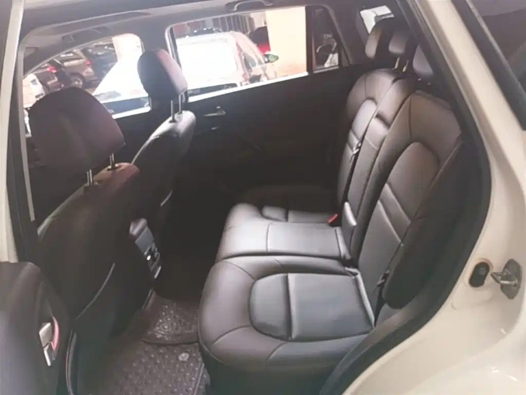 GAC Trumpchi Trumpchi GS4 2017 235T Automatic 2WD Luxury Smart Connected Edition фото 17