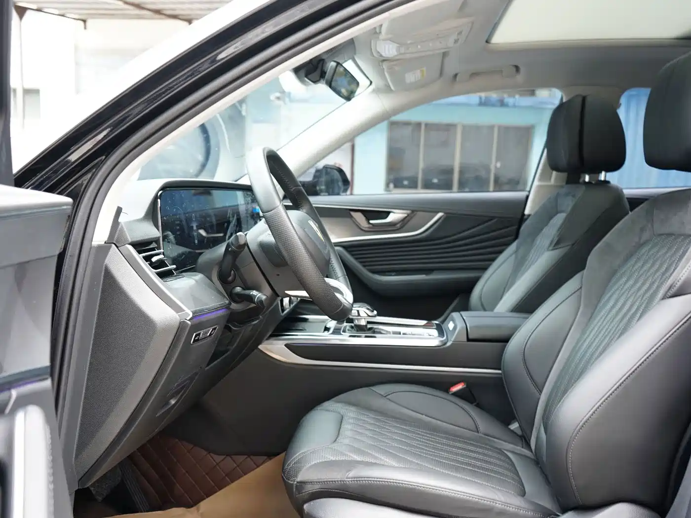 Фото 4 - Hongqi HS5