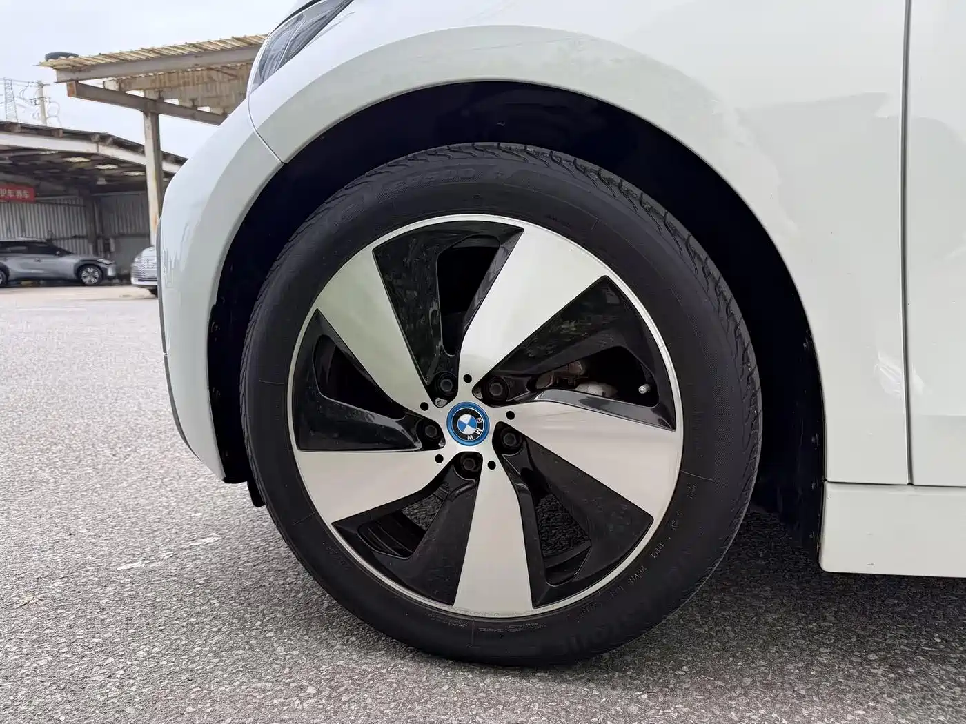 BMW i3 (Import) 2019 Quick Charge Version фото 7
