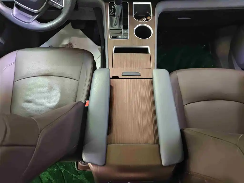 Toyota Sienna 2023 2.5L Hybrid Comfort Edition фото 15