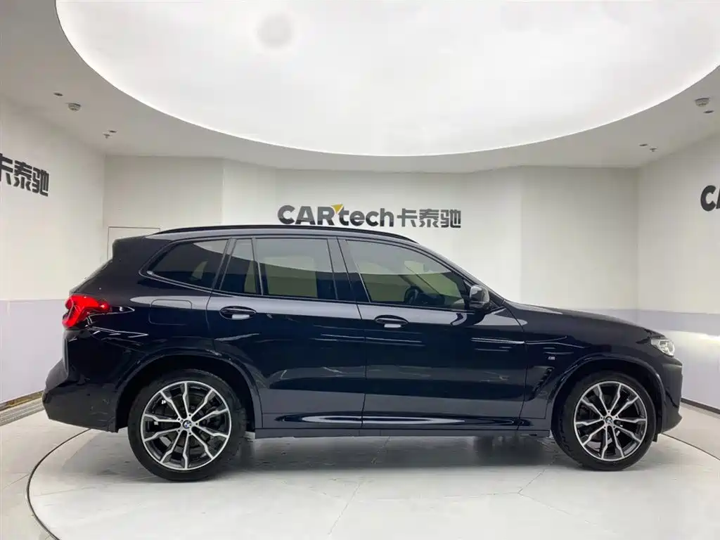 BMW X3 2023 xDrive30i Leading M Night Package фото 4