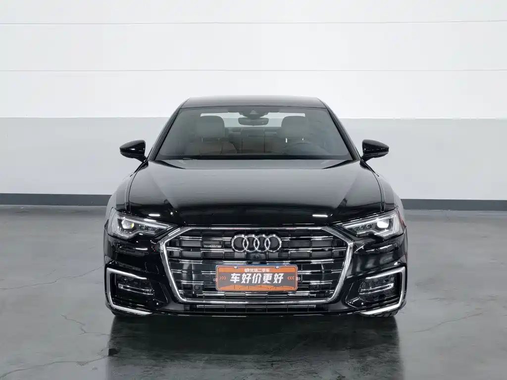 Фото 3 - Audi A6L