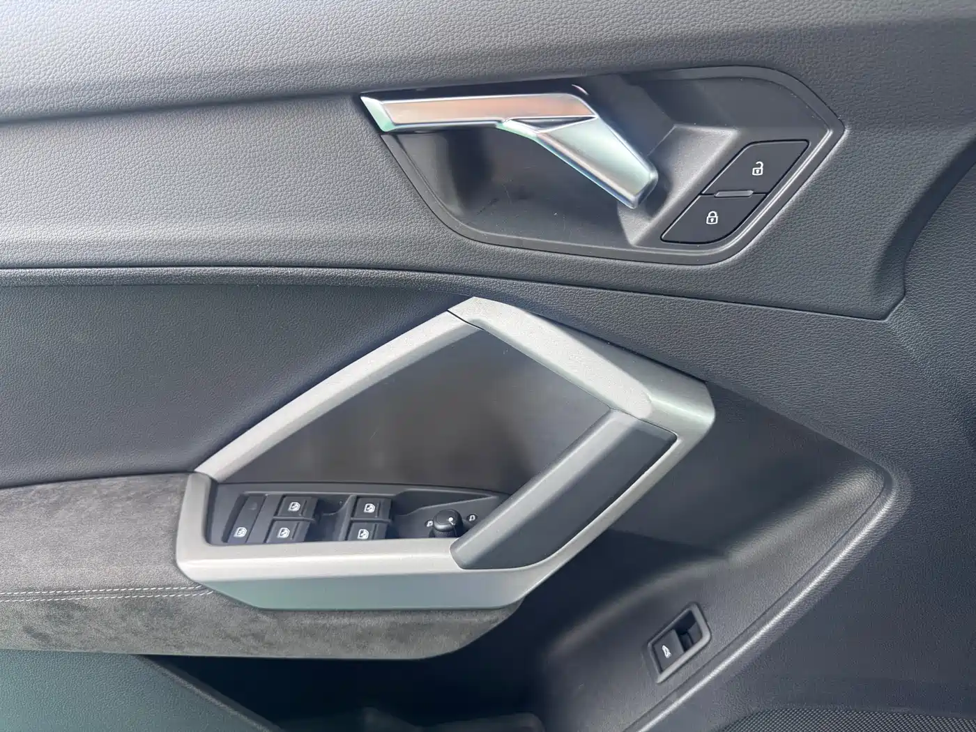 Audi Q3 2022 35 TFSI Fashion Dynamic фото 24