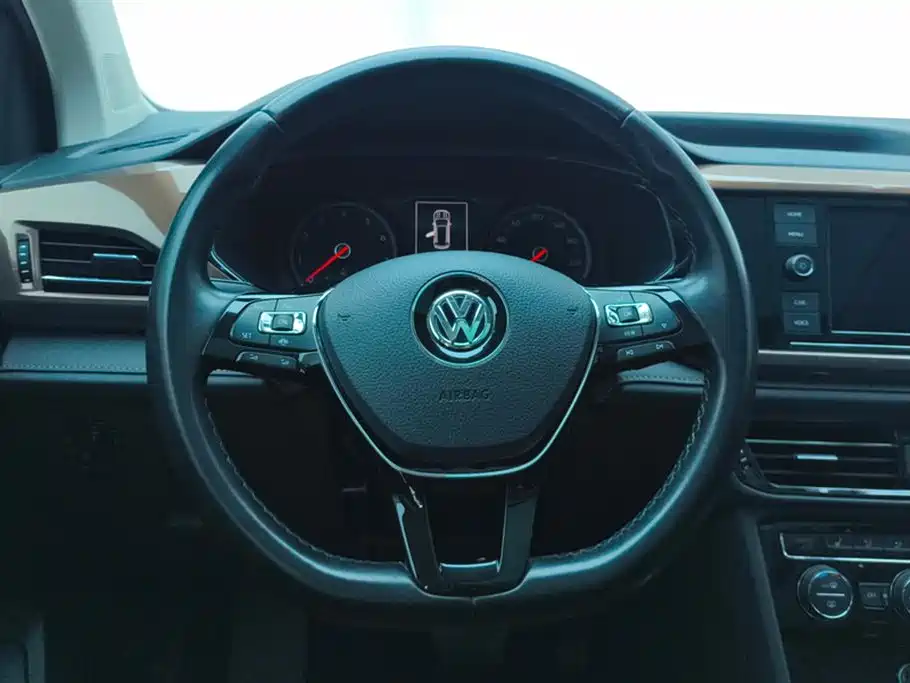 Volkswagen Tharu 2019 330TSI AWD Luxury Edition China VI фото 15