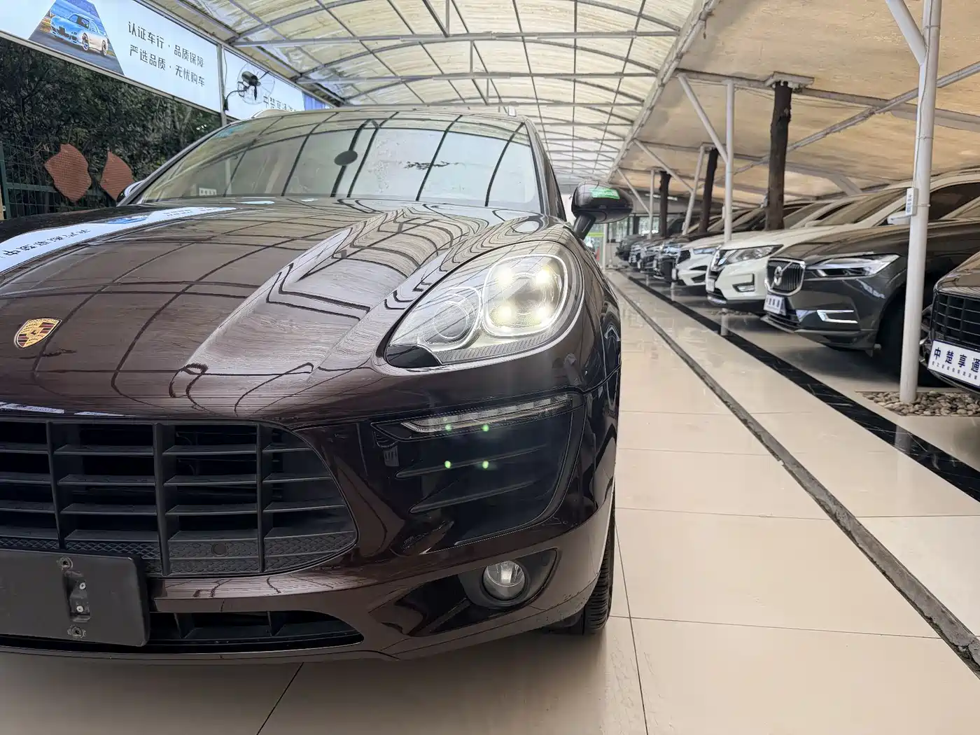 Porsche Macan 2017 Macan 2.0T фото 3
