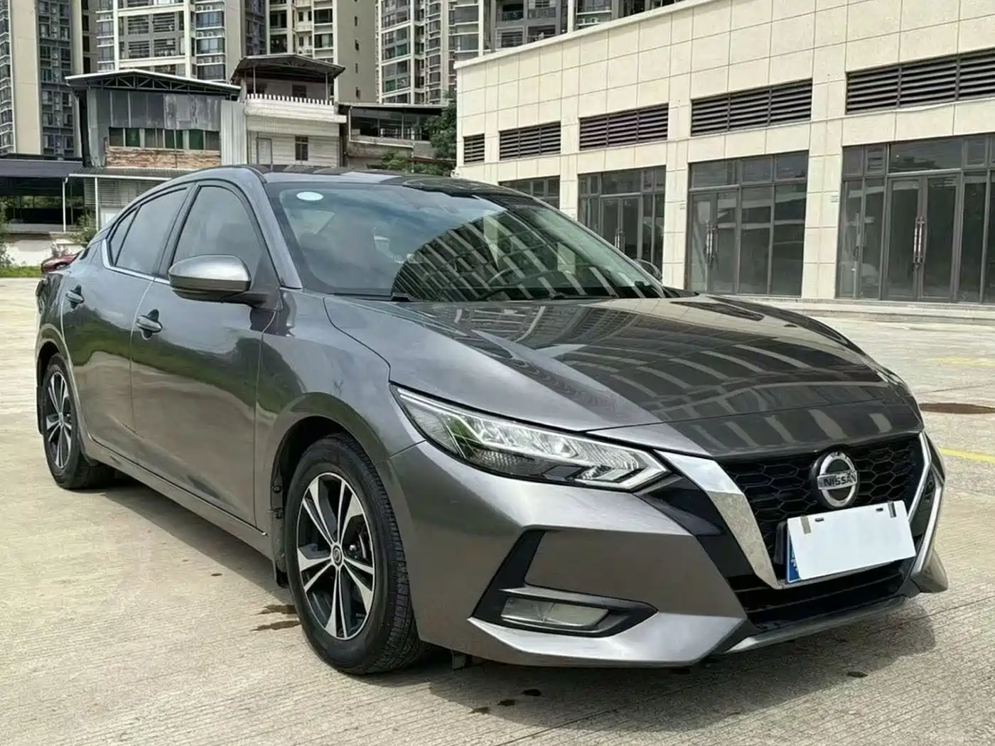 Nissan SYLPHY, миниатюра 3