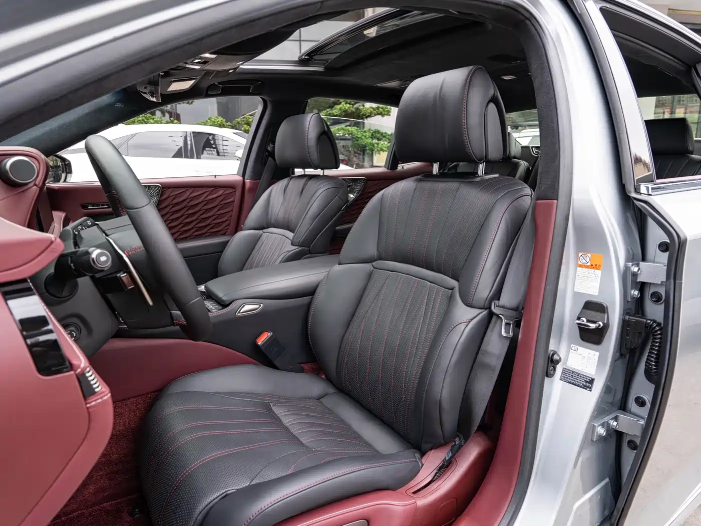 Lexus Lexus LS 2021 500h Executive Edition 10