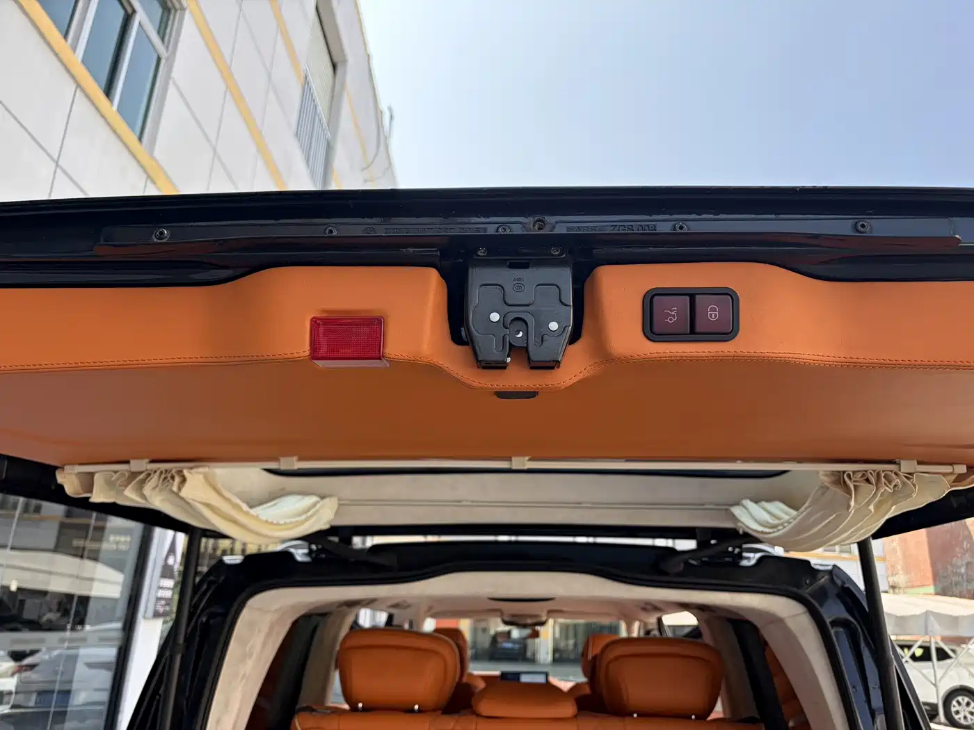 Mercedes-Benz V-Class (Import) 2020 2018 Model Night Edition