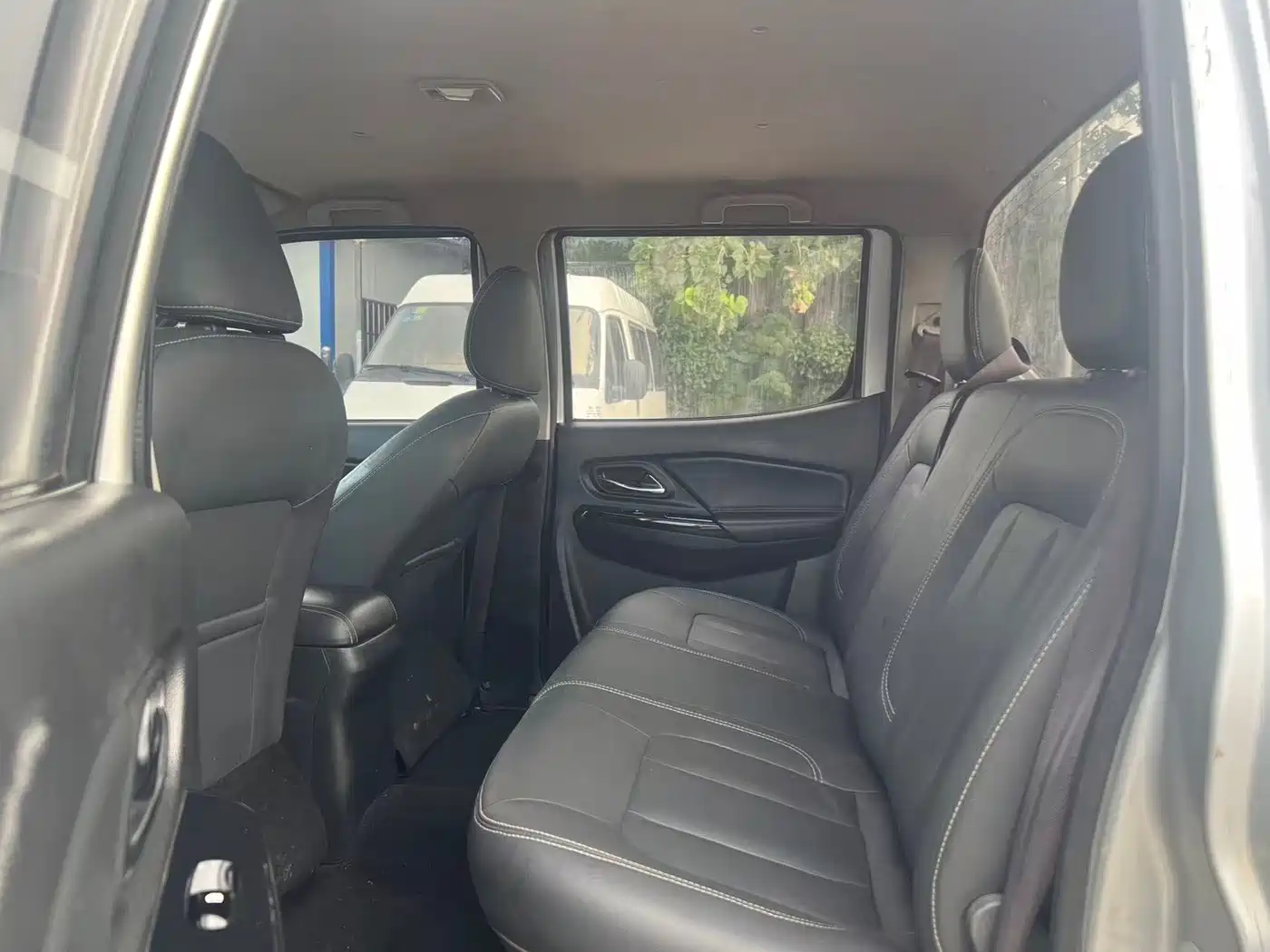 Dongfeng Ruiqi 2022 2021 2.4T Diesel 4WD Startup Edition Long Cargo Box YCY24165-61