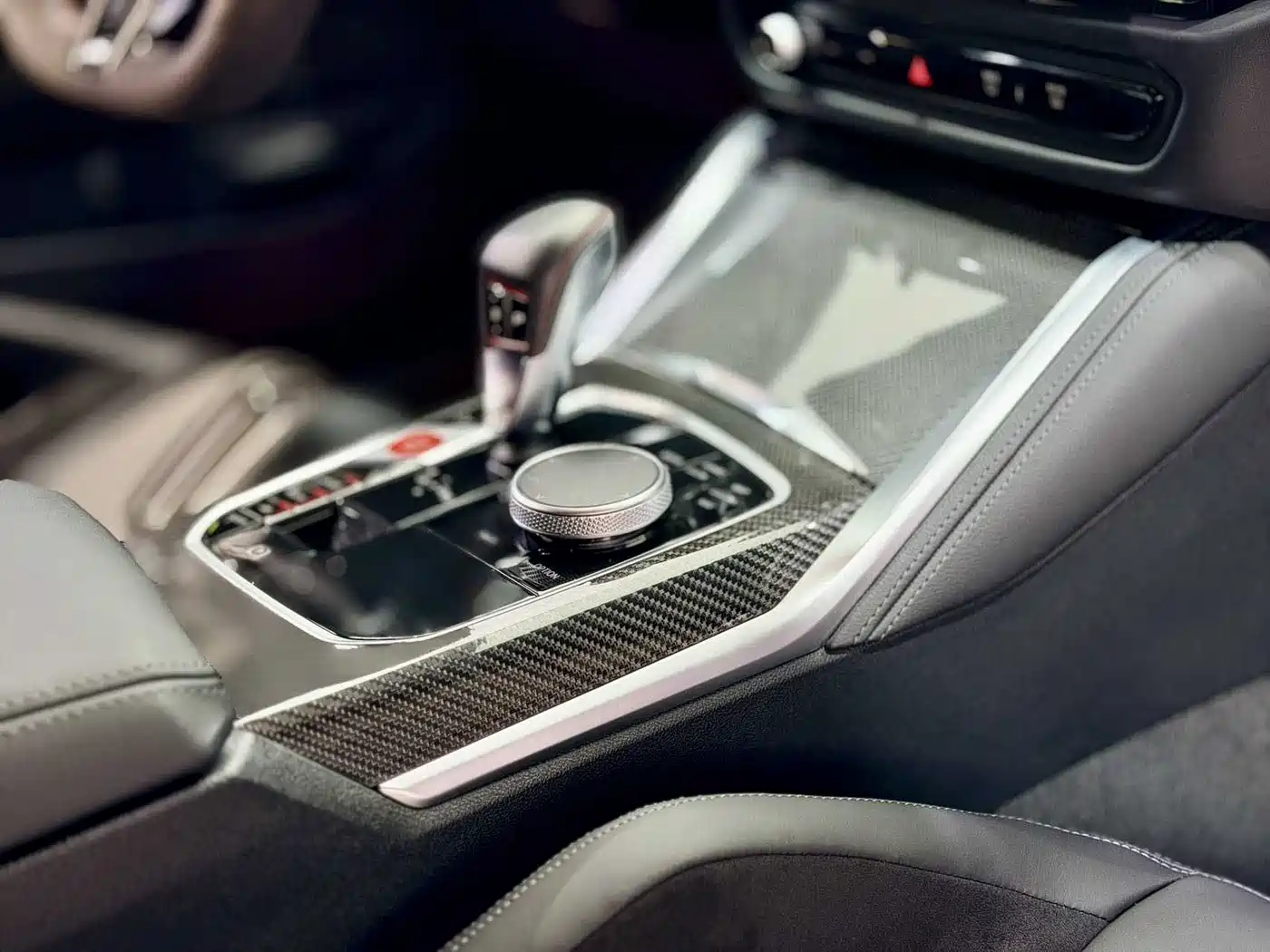 BMW M4 2024 BMW M4 Coupe M xDrive Competition фото 11