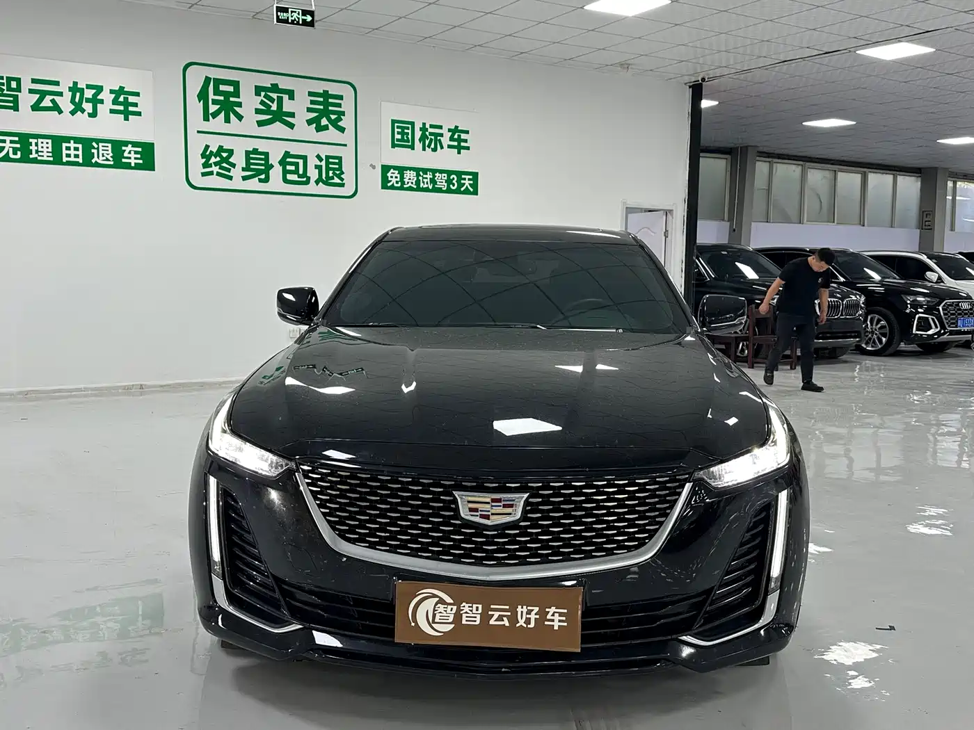CADILLAC CT5