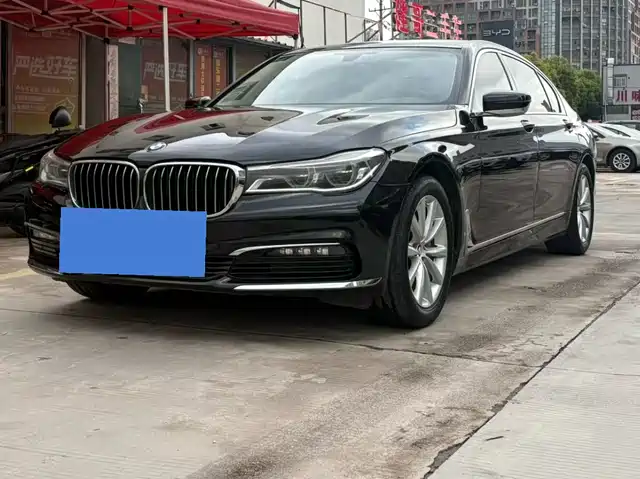 BMW 7 SERIES
