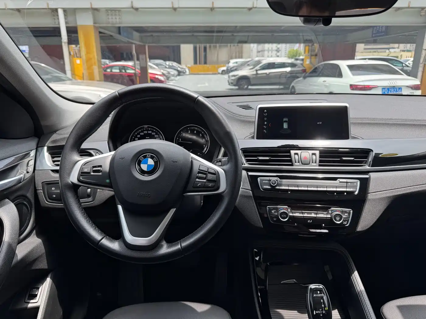 BMW X2 (Import) 2018 sDrive25i Leading M Off-road Package China V фото 8