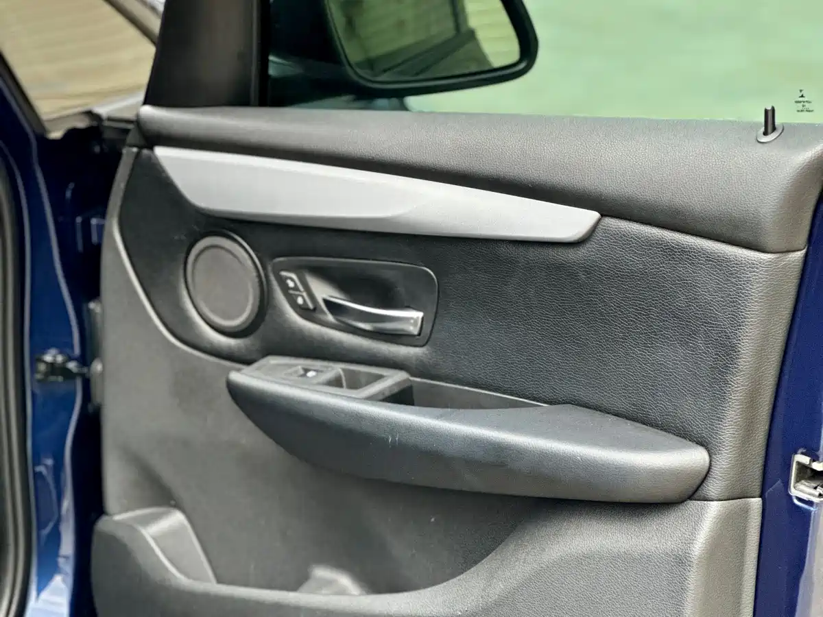 BMW 2 Series Touring 2016 2016 218i Leading