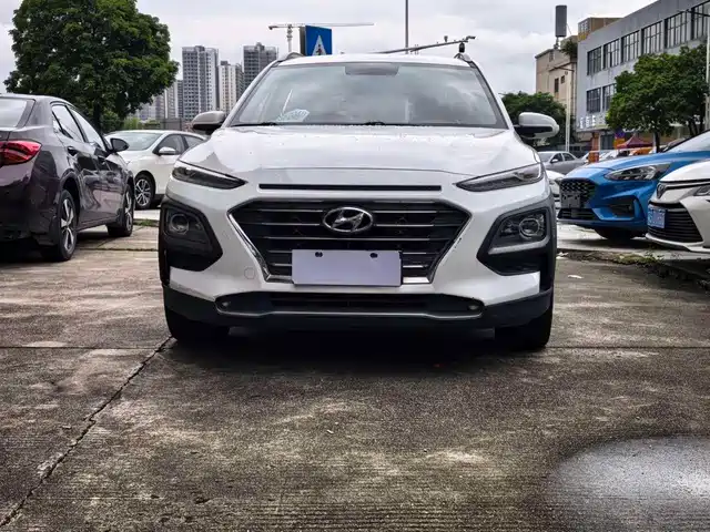 Hyundai ENCINO 2018 1.6T DCT ZhiLian Edition China V — фото 2