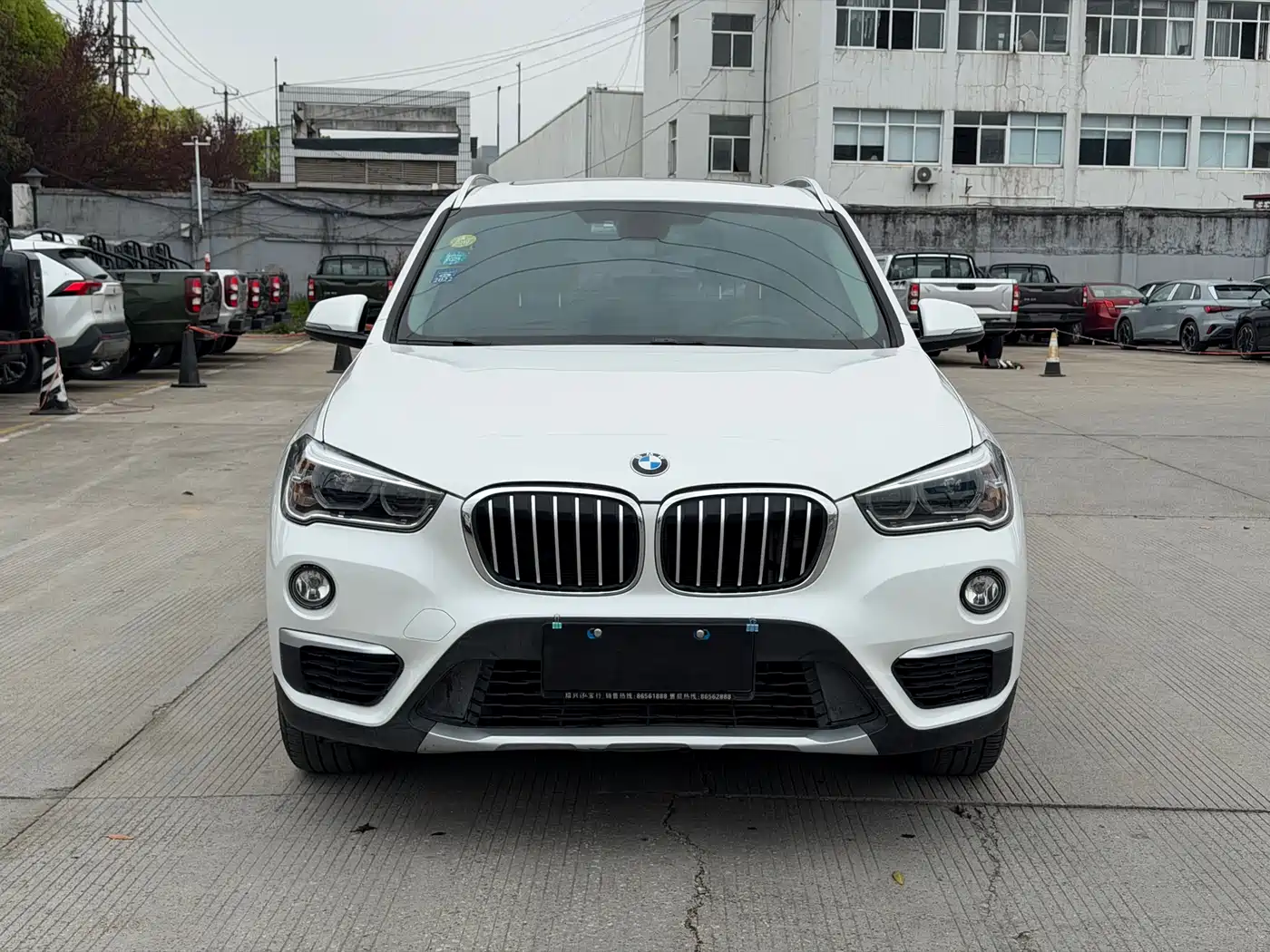 BMW X1 2018 sDrive18Li Premium Model фото 2