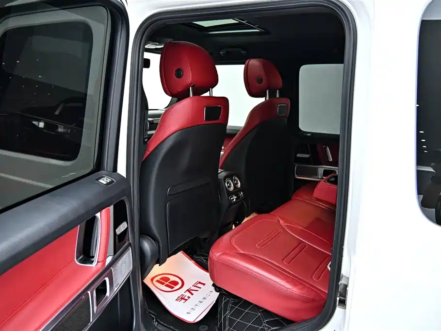 MERCEDES-BENZ G-CLASS