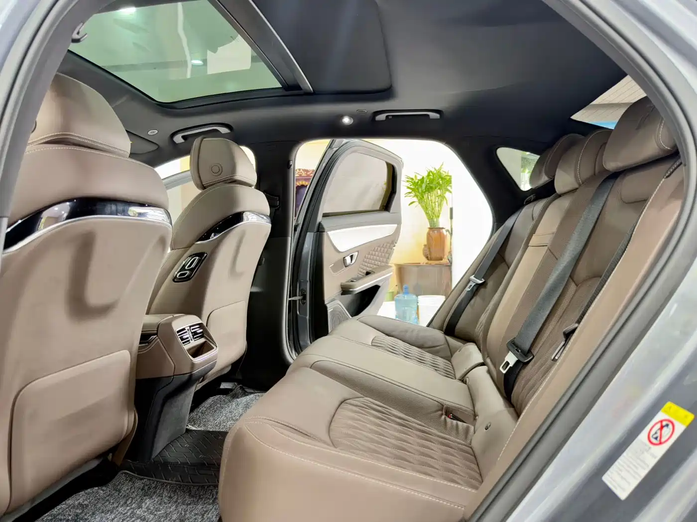 BYD HAN
